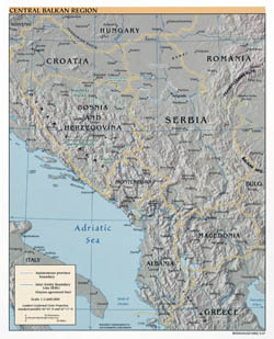 Duża mapa szczegółowa polityczna Bałkanów Centralnych z reliefem i dużymi miastami 2007 roku.