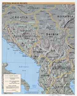 Duża mapa polityczna Bałkanów Centralnych z zaznaczeniem reliefu i dużych miast - 2000.
