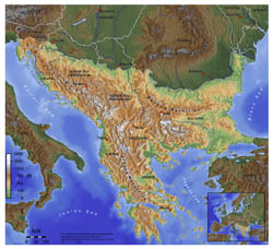 Duża mapa topograficzna Bałkanów.