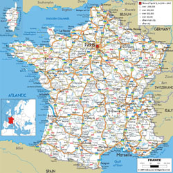 Szczegółowa mapa drogowa Francji z miastami i lotniskami.