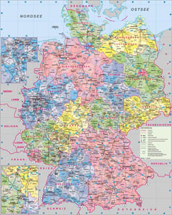 Duża mapa administracyjna Niemiec z drogami i miastami.