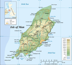 Szczegółowa mapa fizyczna Wyspy Man z drogami i miastami.