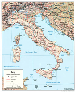 Mapa polityczna Włoch z zaznaczeniem reliefu, miast i dróg.