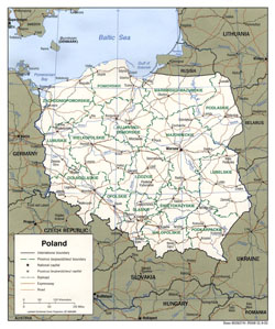 Dokładna mapa polityczna i administracyjna Polski z zaznaczonymi drogami i miastami.