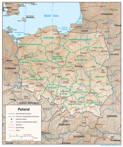 Duża mapa polityczna i administracyjna Polski z zaznaczonymi drogami, miastami i reliefem.